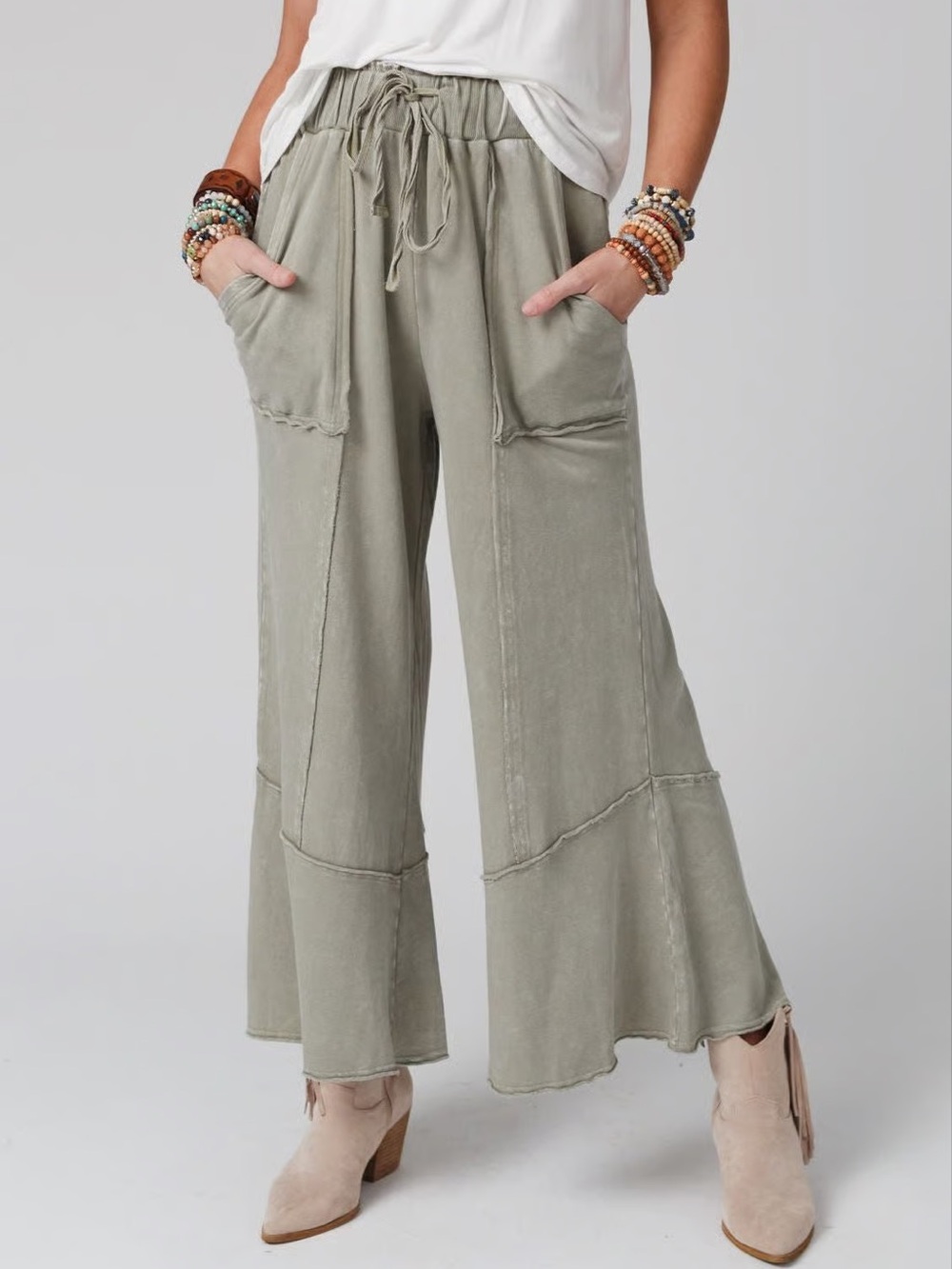 Easel Feeling Good Mineral Wash Wide Leg Crop Sage Green Sweatpants Medium